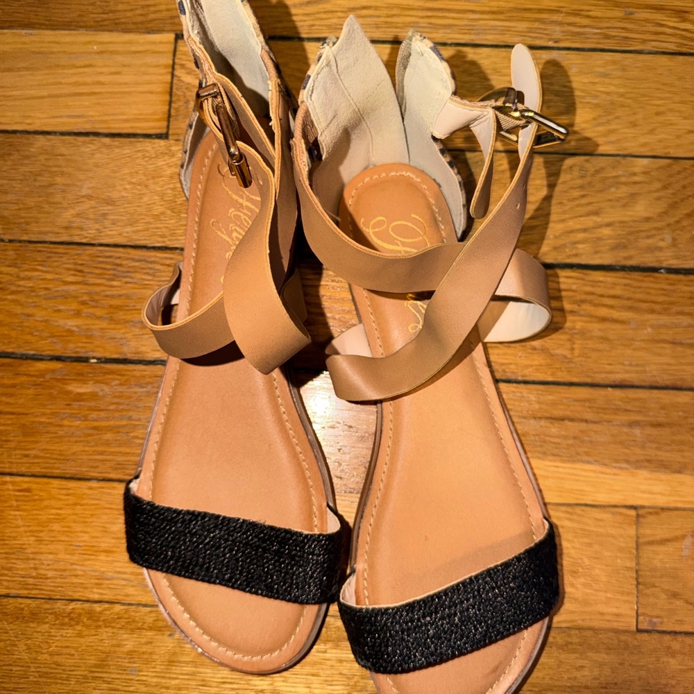 Stylish Tan and Black Women's Sandals